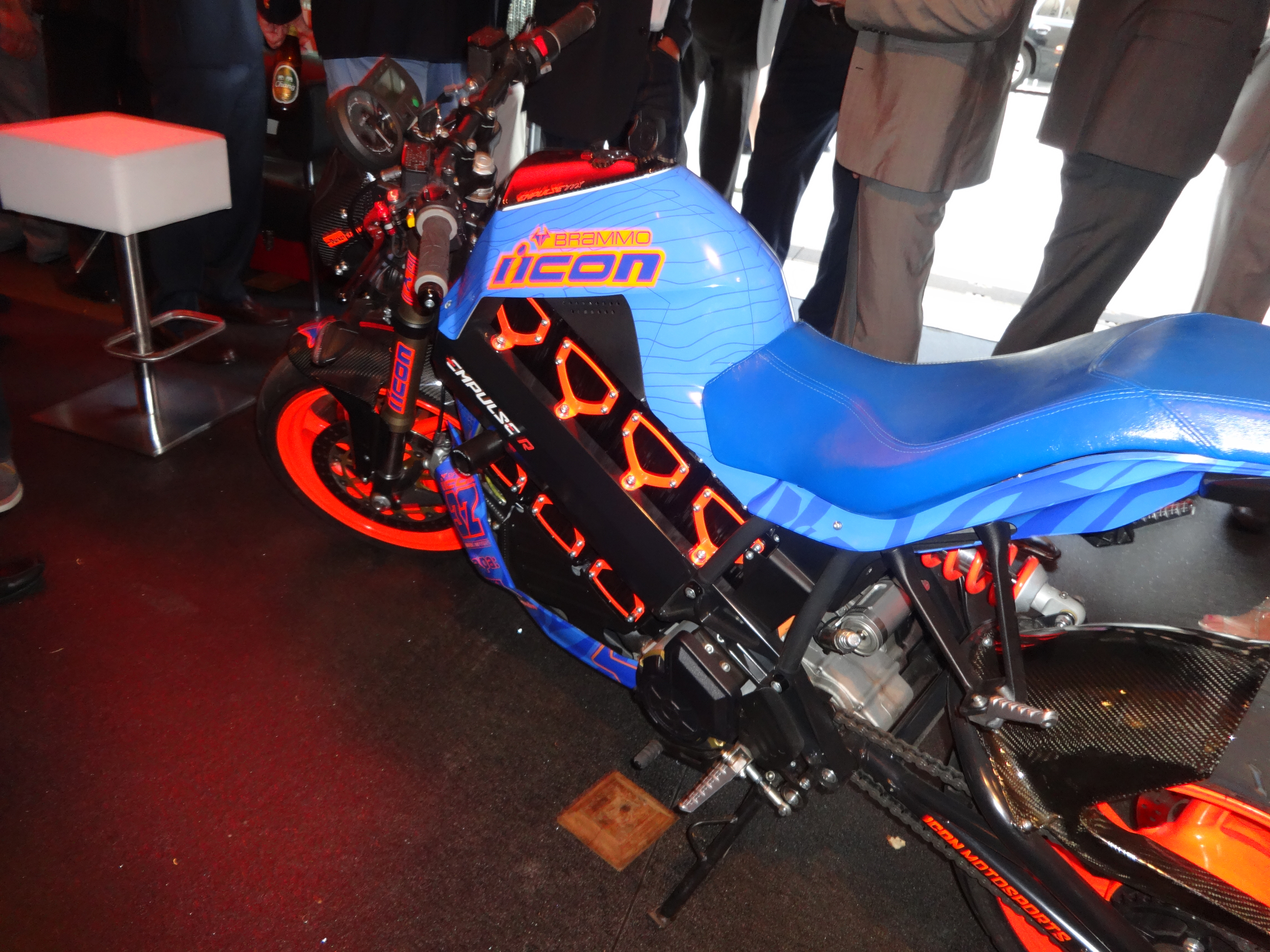 Wilzig blue electric bike