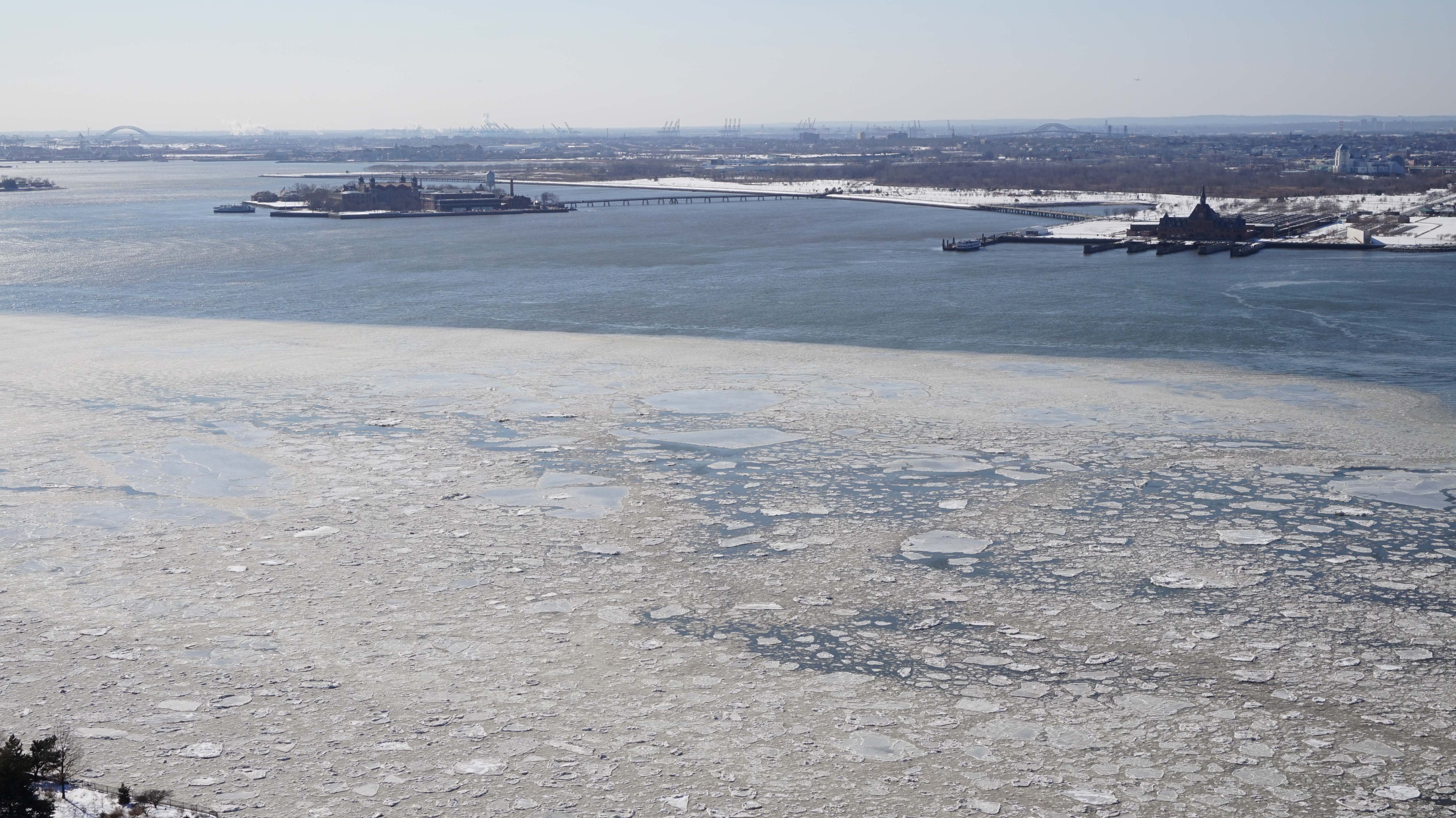 Hudson River ice 2-20-2015