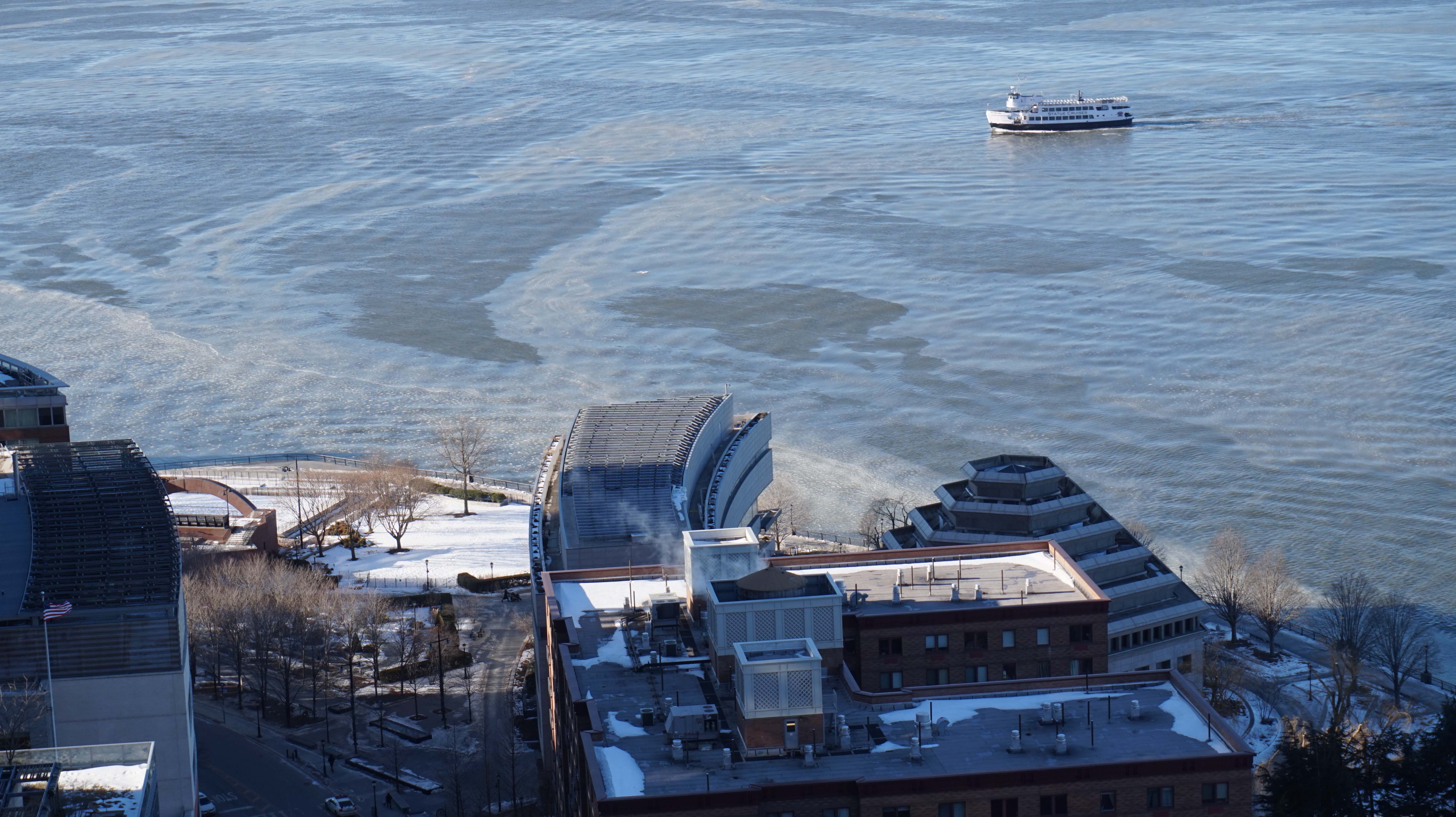 Ice on Hudson wide 2-13-2015